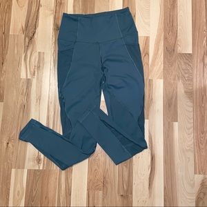 Victoria’s Secret high-rise leggings